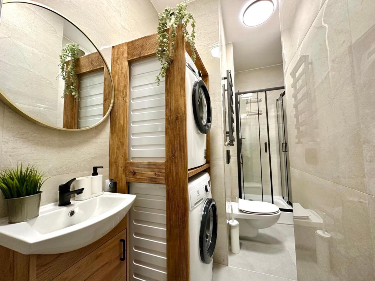 Mmrent New York Room Gdansk Dış mekan fotoğraf
